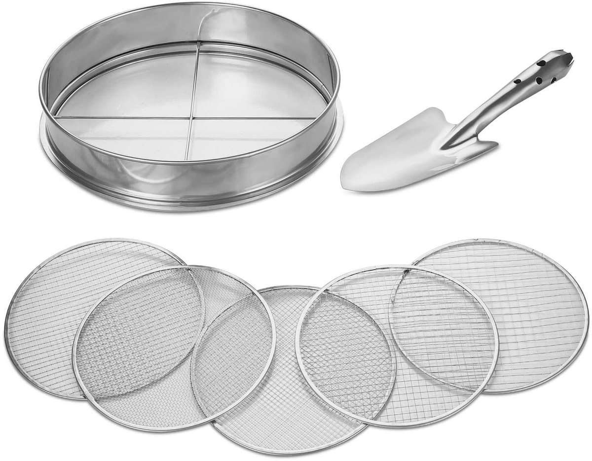 Dailygoods - Tuinzeef - Tuingereedschap - Duurzaam roestvrij staal - 5 maten gaas - Bodemzeven voor tuin - Inclusief schop - Geschikt voor tuinproject
