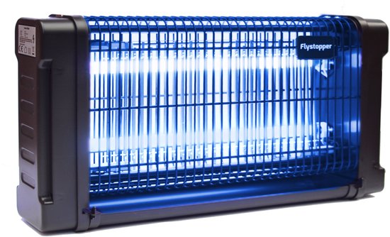 Een zwarte Flystopper vliegenlamp met heldere blauwe UV LED-verlichting aan de voorkant.