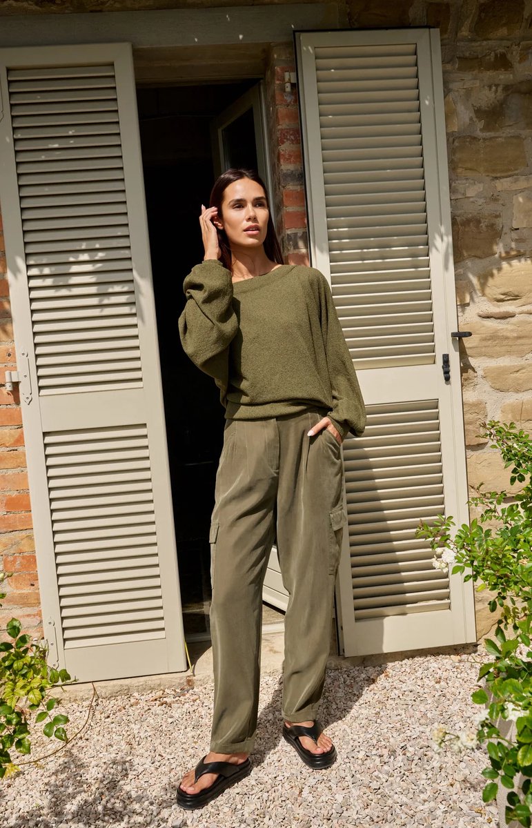 Cargobroek met rechte pijpen en plooien kleur army green maat 32