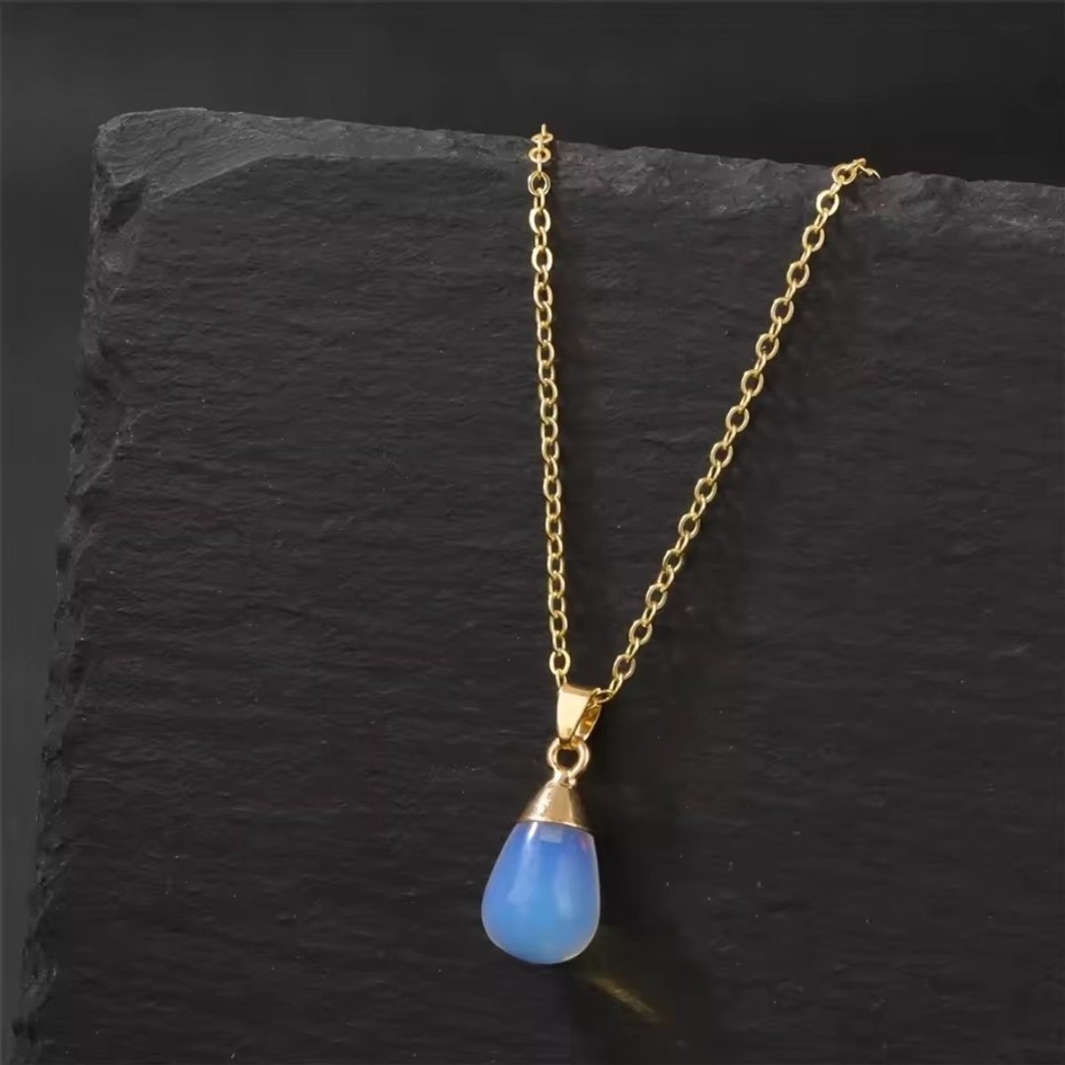 Ketting van staal en Opaal hanger gouden ketting