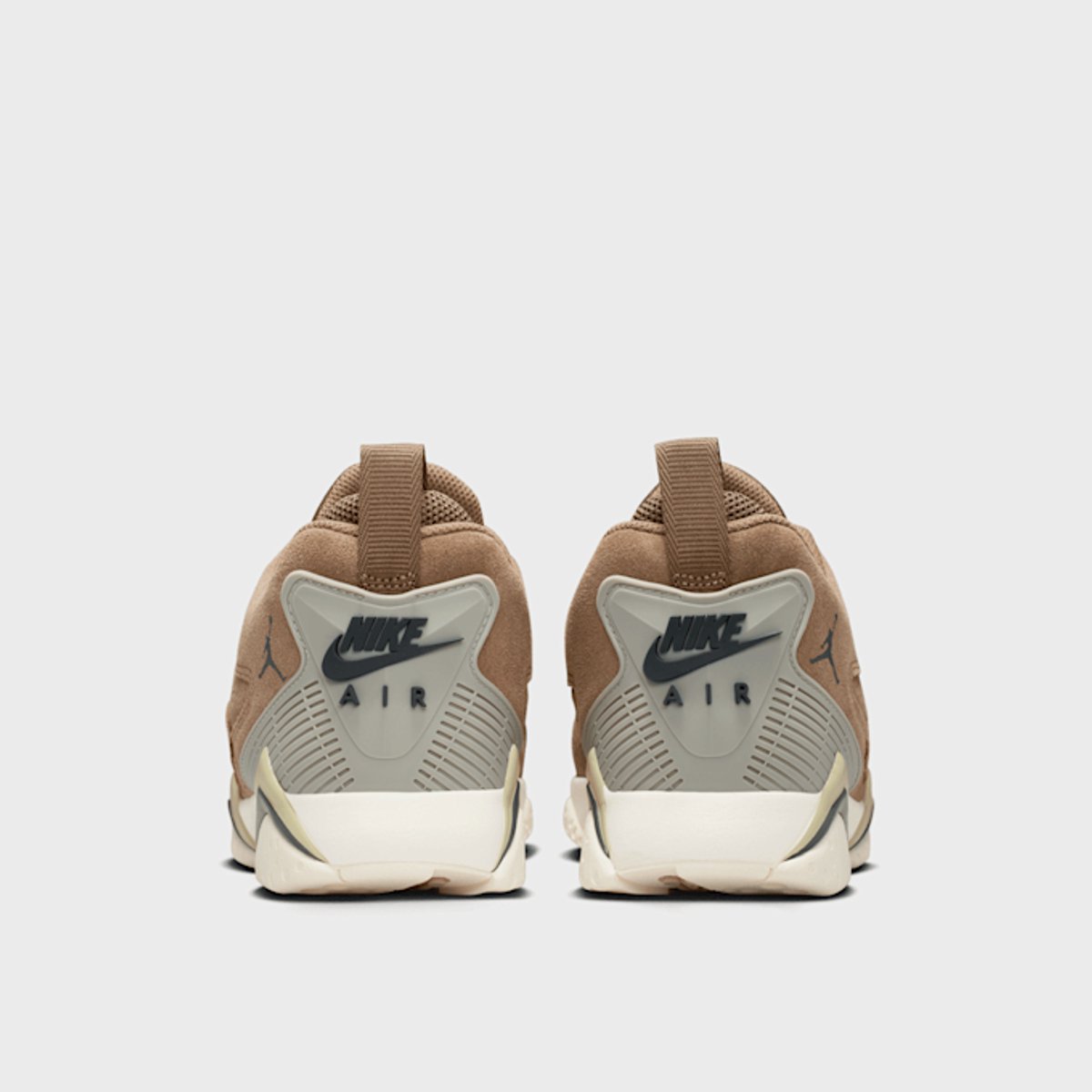 Jordan MVP 92 - Sneakers - EU 44 - Brown Kelp/Spruce Fog-Sail / Bruin Groen Crème - Jordan - Lifestyle