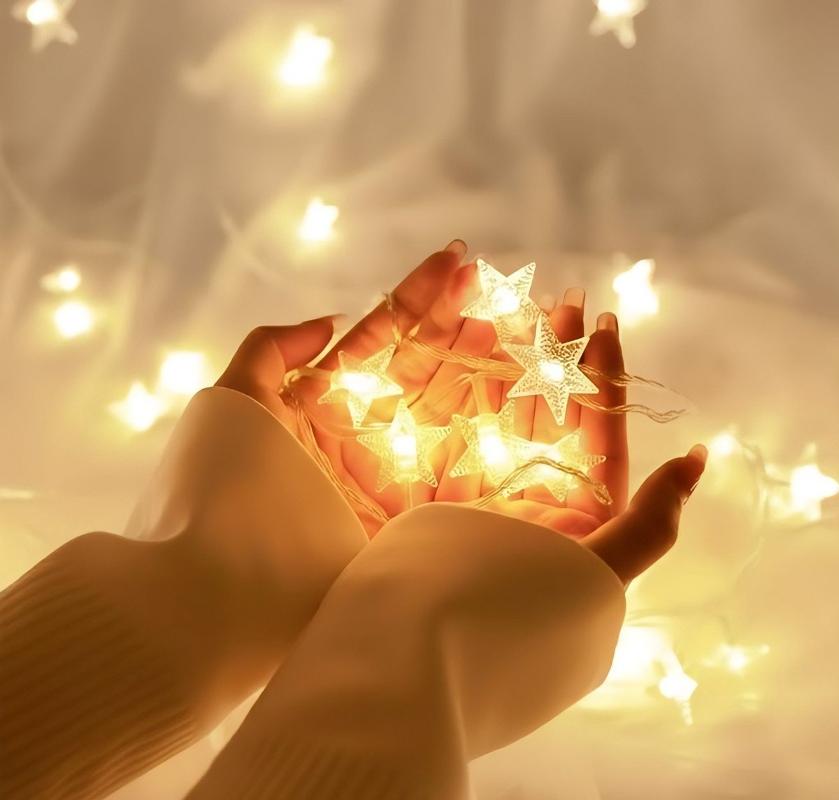 Lynn's Led Sterretjes Lichtsnoer - 4.5 meter - 30 Lichtjes - Warm Wit - Batterij - Slaapkamer