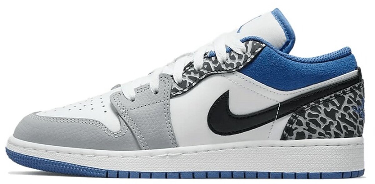 Air Jordan 1 Low SE True Blue (GS) - Maat 35.5