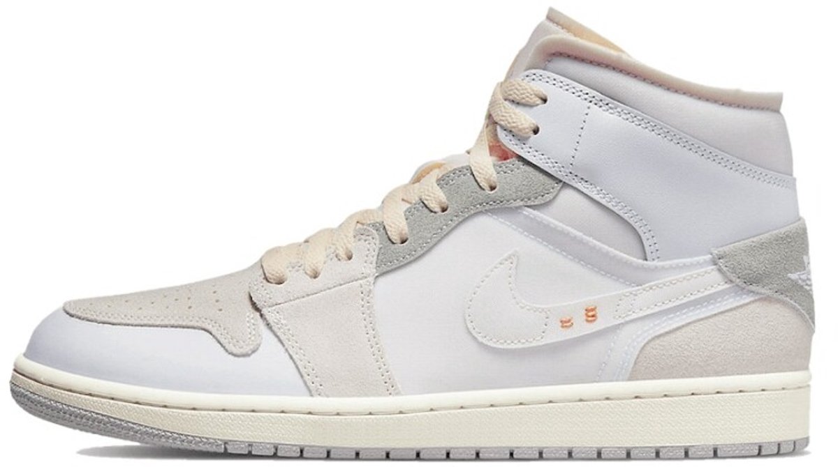 Nike Nike Air Jordan 1 Mid SE Craft Inside Out Sneakers Unisex Wit