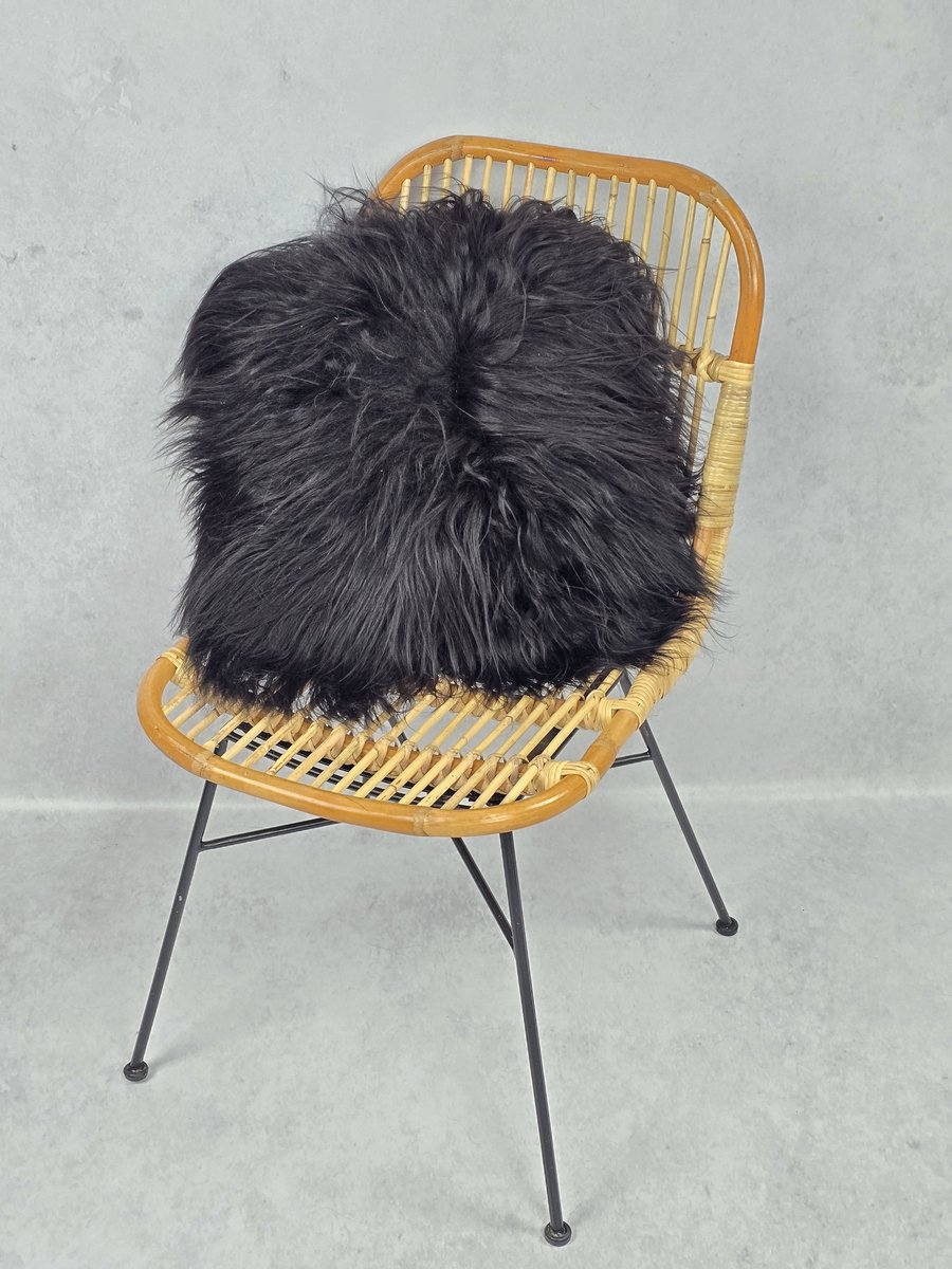 Kussen – Schapenvacht – IJslands – Exclusieve collectie – Woondecoratie – Zwart – 100% echt natuurlijke wollen vacht – 40x40 cm