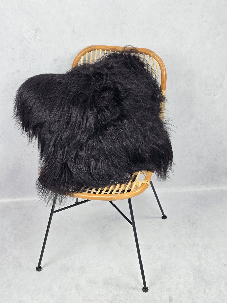 Kussen – Schapenvacht – IJslands – Exclusieve collectie – Woondecoratie – Zwart – 100% echt natuurlijke wollen vacht – 50x50 cm