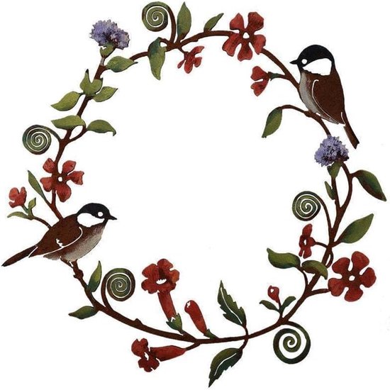 Een metalen krans met bruine vogels, rode bloemen en groene bladeren op een witte achtergrond.