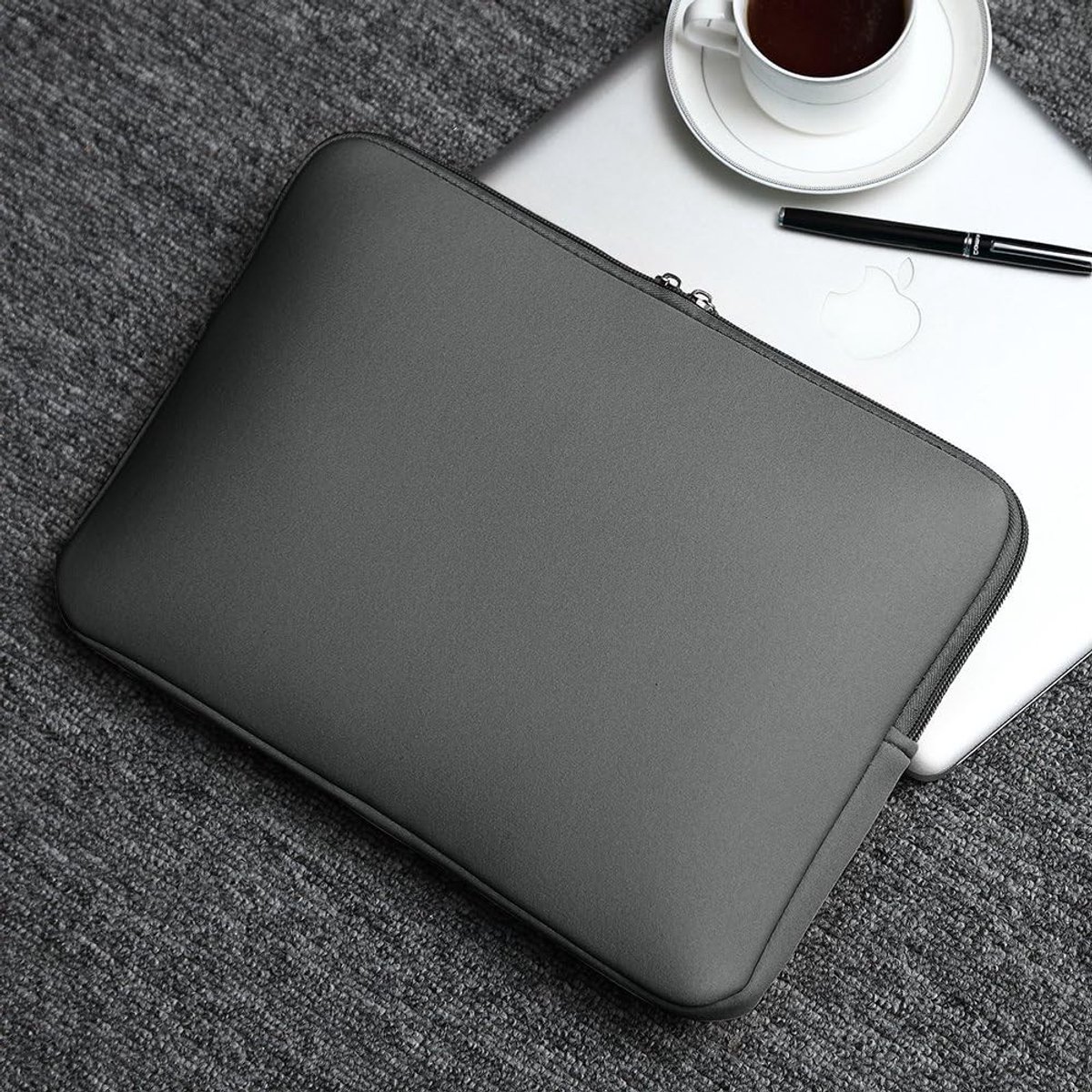 14 Inch Laptop Sleeve thumbnail 6