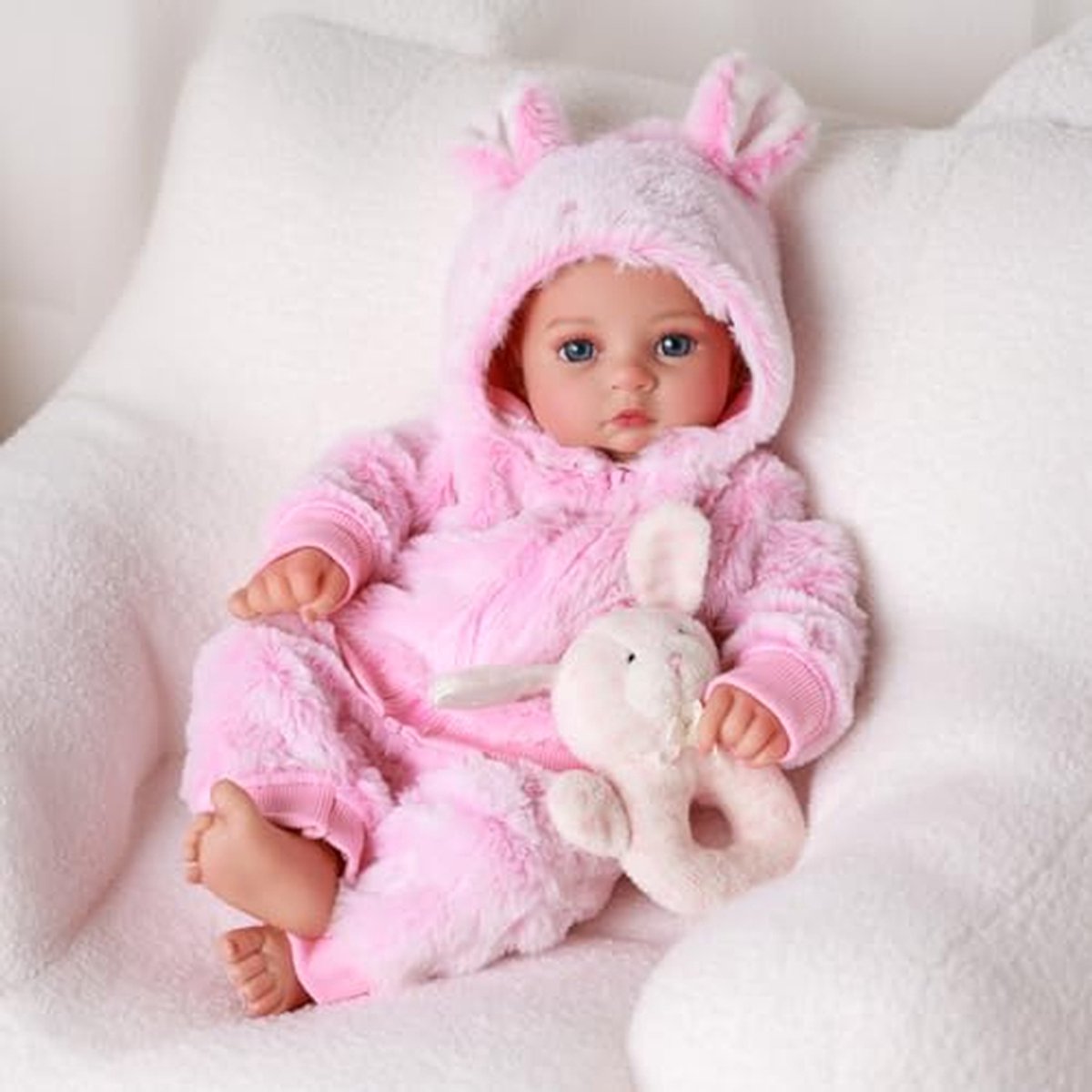 Babypop Meisje - Levensechte pop - Rollenspel stimuleren - Zacht stoffen lichaam - 43 cm - Roze