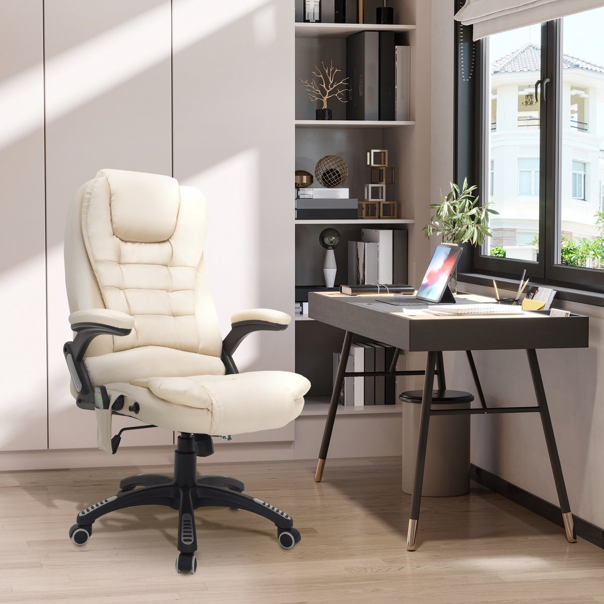 STILVORA Bureaustoel - Ergonomische Massagestoel - 360 Graden Draaibaar En Warmtefunctie - Voor Thuis En Kantoor - Kunstleer - Beige