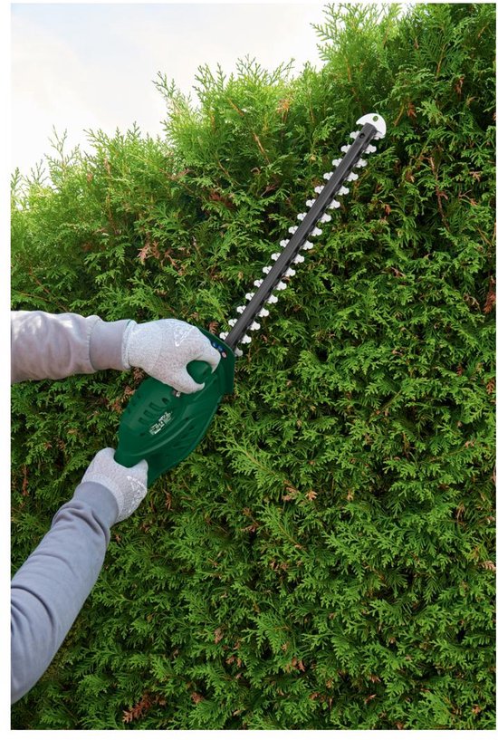 Elektrische heggenschaar - PARKSIDE® - Vermogen: 450 W - Snijbewegingen: 3400 min¹ - Snijlengte: 460 mm van Merkloos	 — afbeelding 4