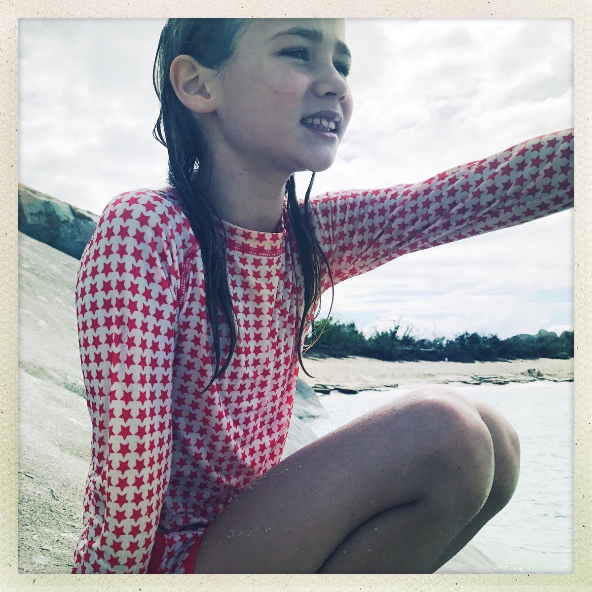 Ducksday - Zwemshirt - UV werend - UPF50+ - sneldrogend - lange mouwen - meisje - Star - 9 - 10 jaar — afbeelding 5