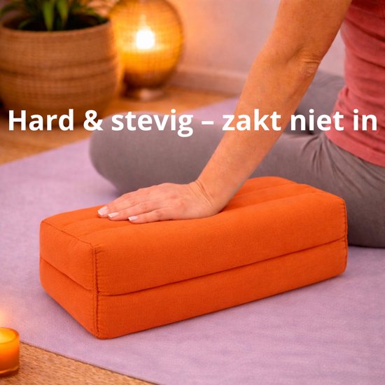 Yoga blok - Traditionele Thaise Kapok Yoga Ondersteuning Blok Kussen - Meditatie Kussen rechthoek - 35x15x10cm - effen oranje van Boombuz — afbeelding 2
