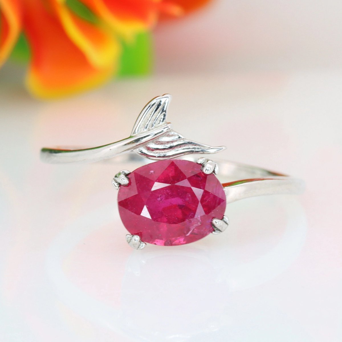 BIGL 925 Sterling Zilveren Ring met Natuurlijke Rode Robijn - Damesring - Ringmaat 10 - Geboortesteen Juli - Cadeau voor Vrouwen