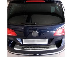 teileplus24 3224C Achterbumperprotector gemaakt van V2A RVS met afschuining