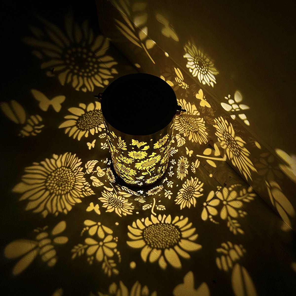 Zonnebloem Solar Lantaarns Buiten Waterdichte Hanglampen - Zonnebloem Metalen Solar Decoratieve Lantaarns voor Tuin, Patio, Portiek, Balkon en Sier