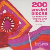 Boek "200 crochet blocks", met veelkleurige gehaakte vierkanten en de tekst "Crochet squares to mix and match".