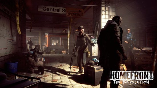 Mensen met wapens in een metrostation in Homefront The Revolution.