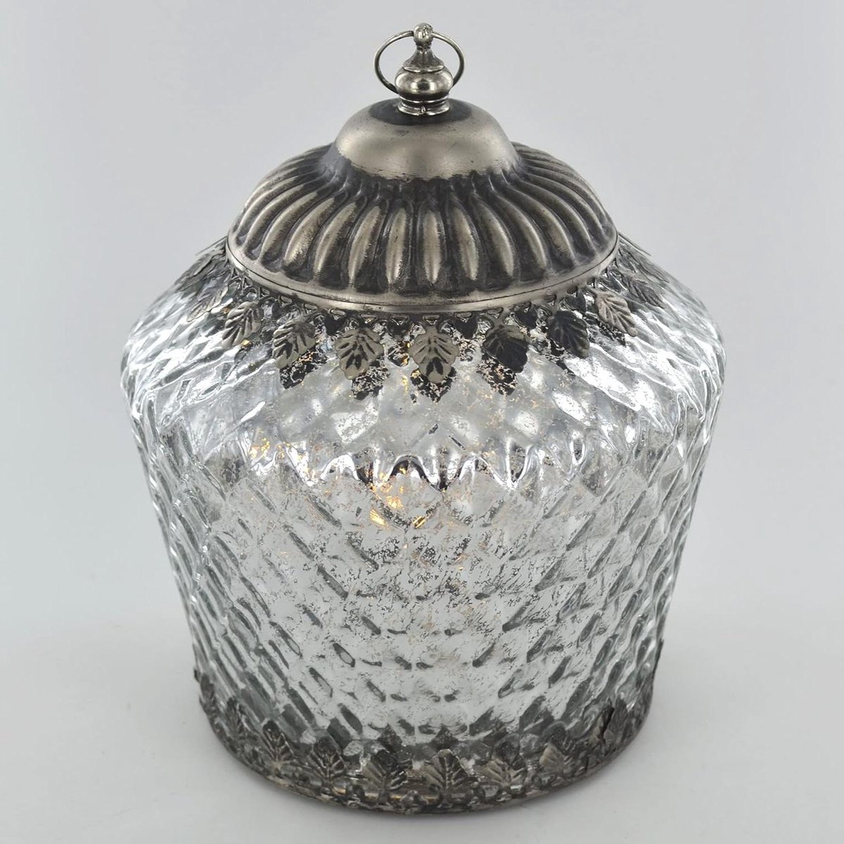 LED Lantaarn - Marokkaanse Stijl - Huis Decoratie - Batterij Aangedreven - 18cm Hoog - Zilver