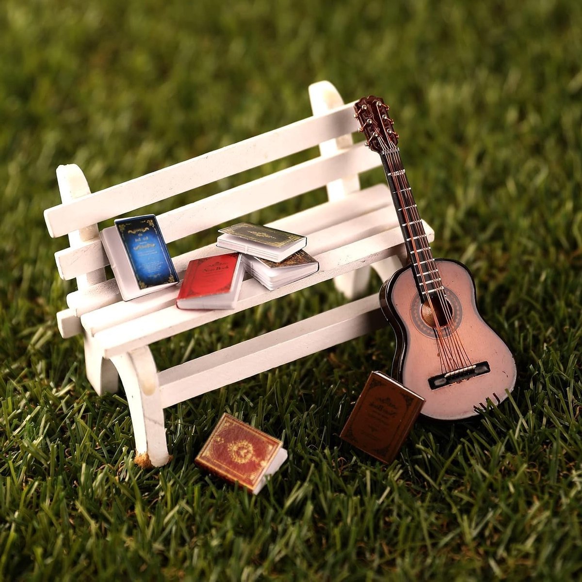 Miniatuurboeken en accessoires voor poppenhuizen - 50 stuks decoratieve miniaturen voor woonkamer en bibliotheek