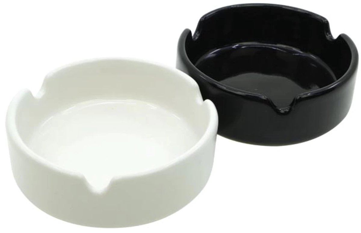 2 Keramische asbakken - Set van 2 - Wit & zwart - Ø 9 cm