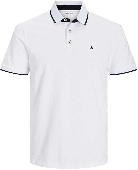 Wit poloshirt met zwarte bies op kraag en mouwen. Zwarte logo & op de borst en J&J logo op de kraag.
