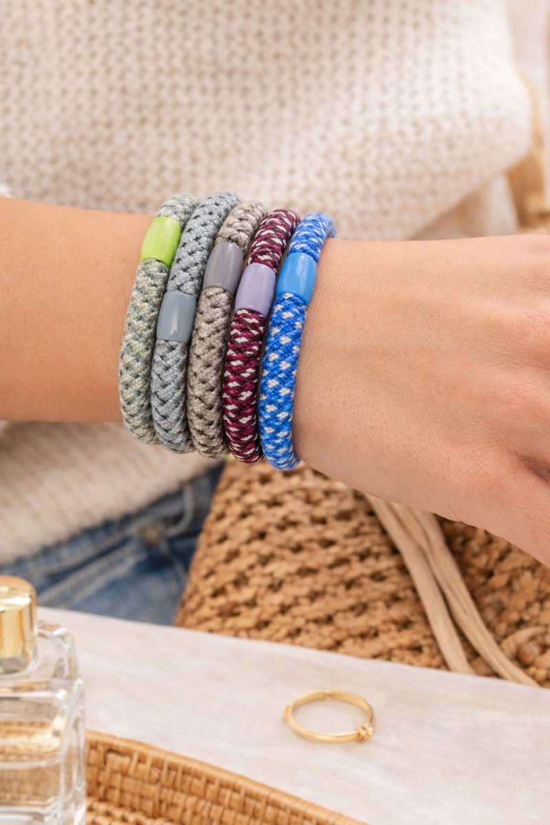 15 x Knekkie Haarelastiekjes met Kraaltje – Gevlochten Elastiek & Armband - Multicolor Stijl — cadeau in Mode & Accessoires - foto 2