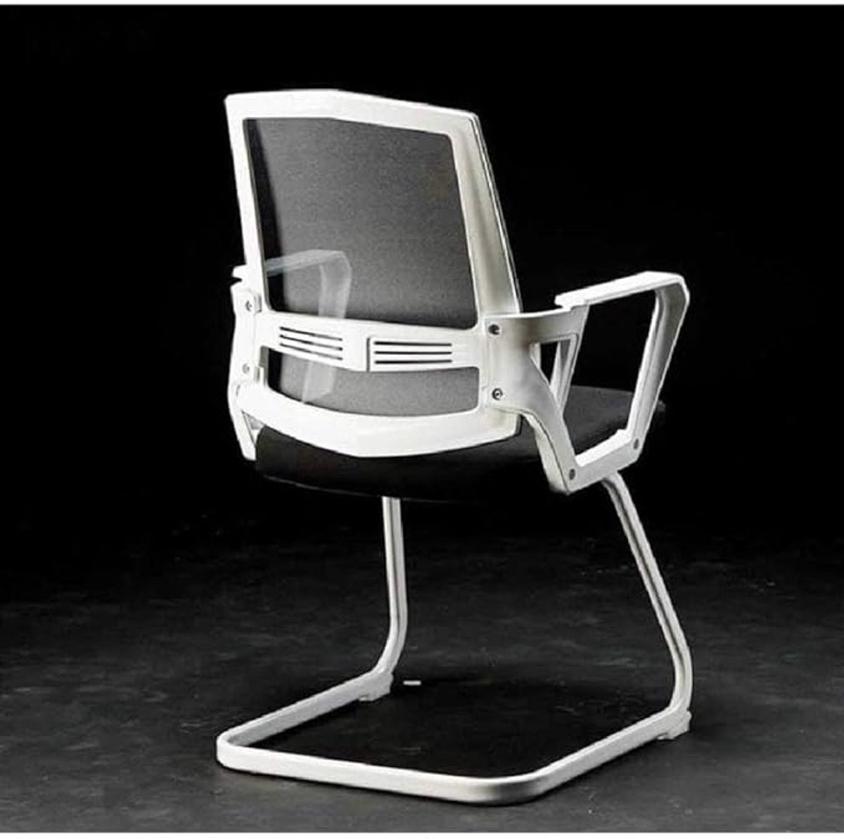 Ergonomische Bureaustoel – Mesh Computerstoel met Lendensteun, 360° Draaibaar, Verstelbare Executive Stoel met Armleuningen, Comfortabele Zitkussen & Antislip Basis – Zwart thumbnail 6