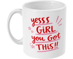 Nieuwe Baan Cadeau Mok voor Vrouw 330 ml – Yesss Girl You Got This – Koffiemok / Theemok met Tekst – Motivatie Cadeau voor Collega, Eerste Werkdag of Promotie