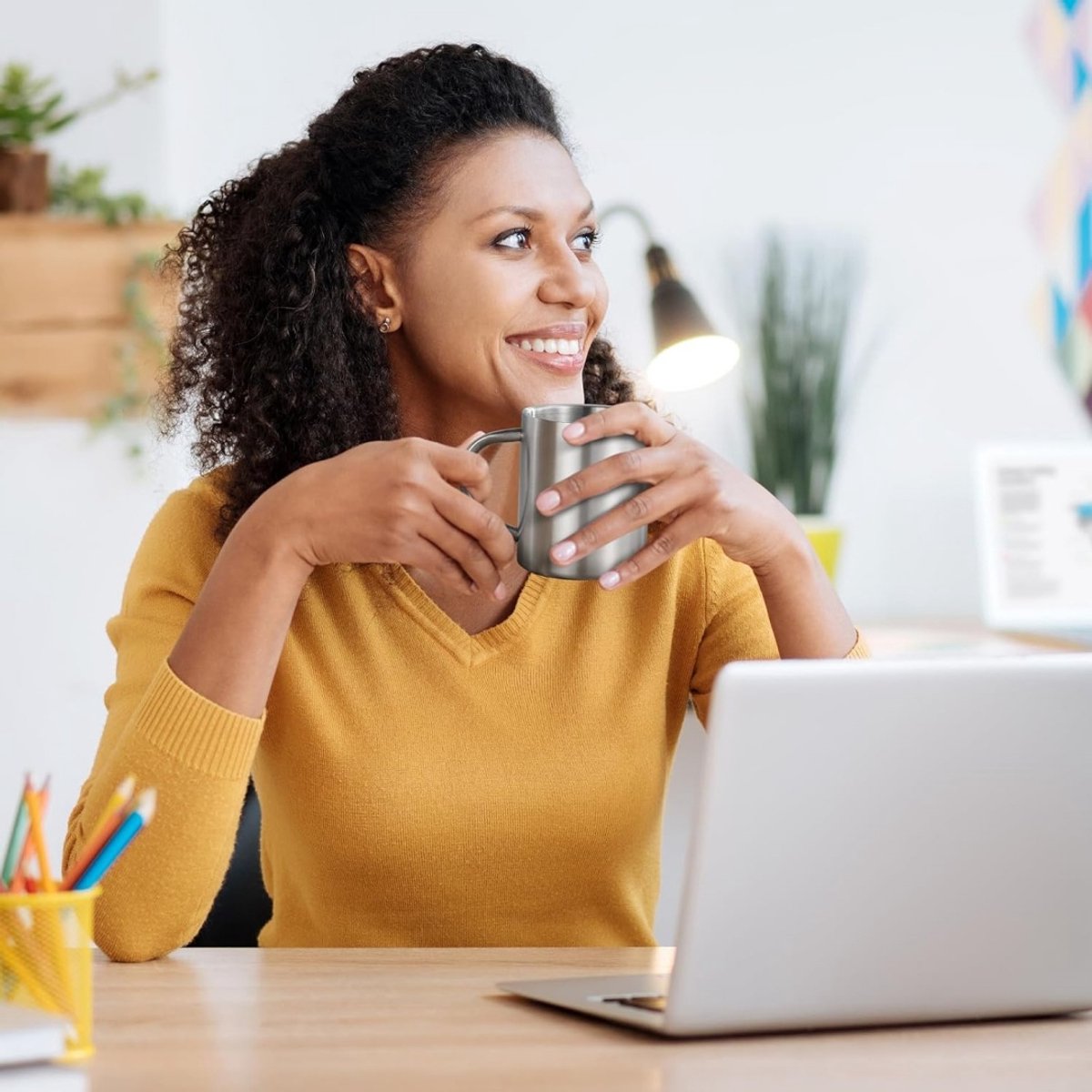 Roestvrijstalen beker / mok — Roestvrijstalen drinkbeker voor thuisgebruik — Dubbelwandig & onbreekbaar — Melkbeker — Koffiebeker met deksel — Geïsoleerde koffie-/theemok met deksel en handvat — Ideaal voor op de camping en dagelijks gebruik — cadeau in Cadeau-ideeën - foto 5
