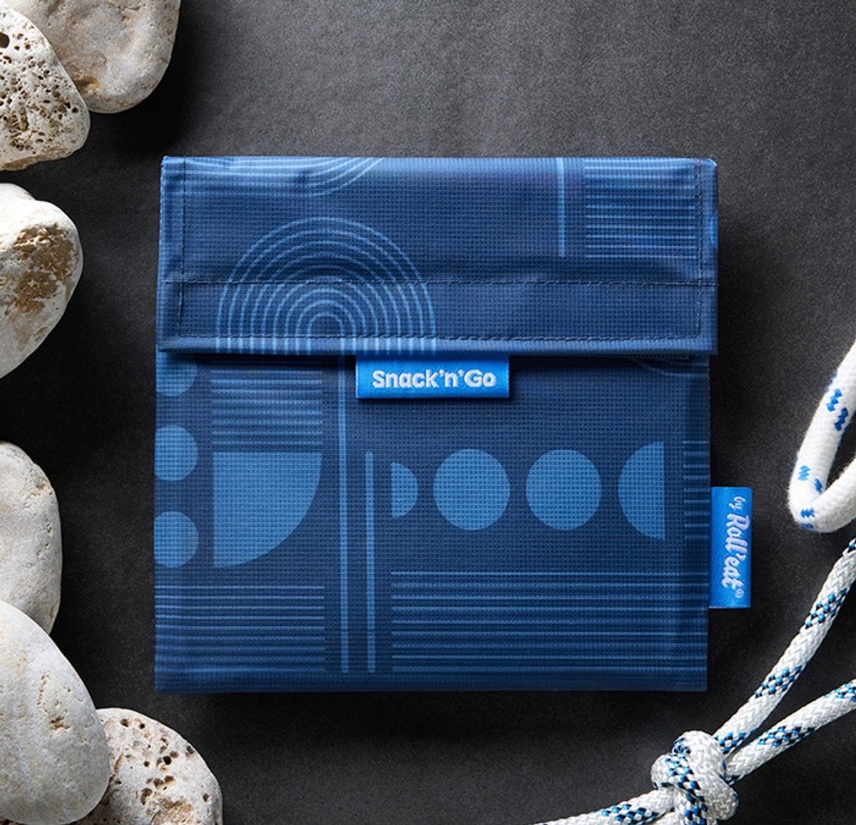 Snack'n'Go Outdoor Radar Waves - Duurzame Lunchzakje voor Wandelen & Kamperen – Herbruikbare Broodzak – Compact & Lichtgewicht