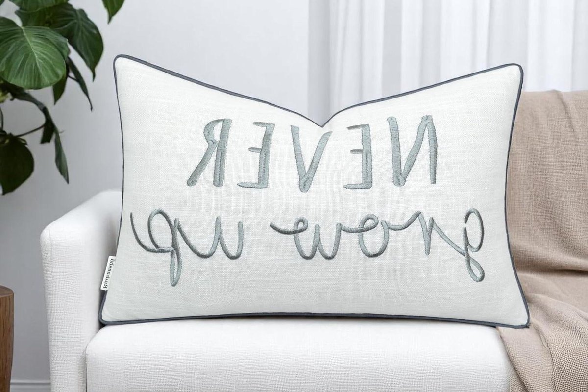 Kussenhoes Decoratief - Spreuk Kussenhoes - Bank Decoratie - Geborduurd Citaat - 30x50 cm - Ivoor
