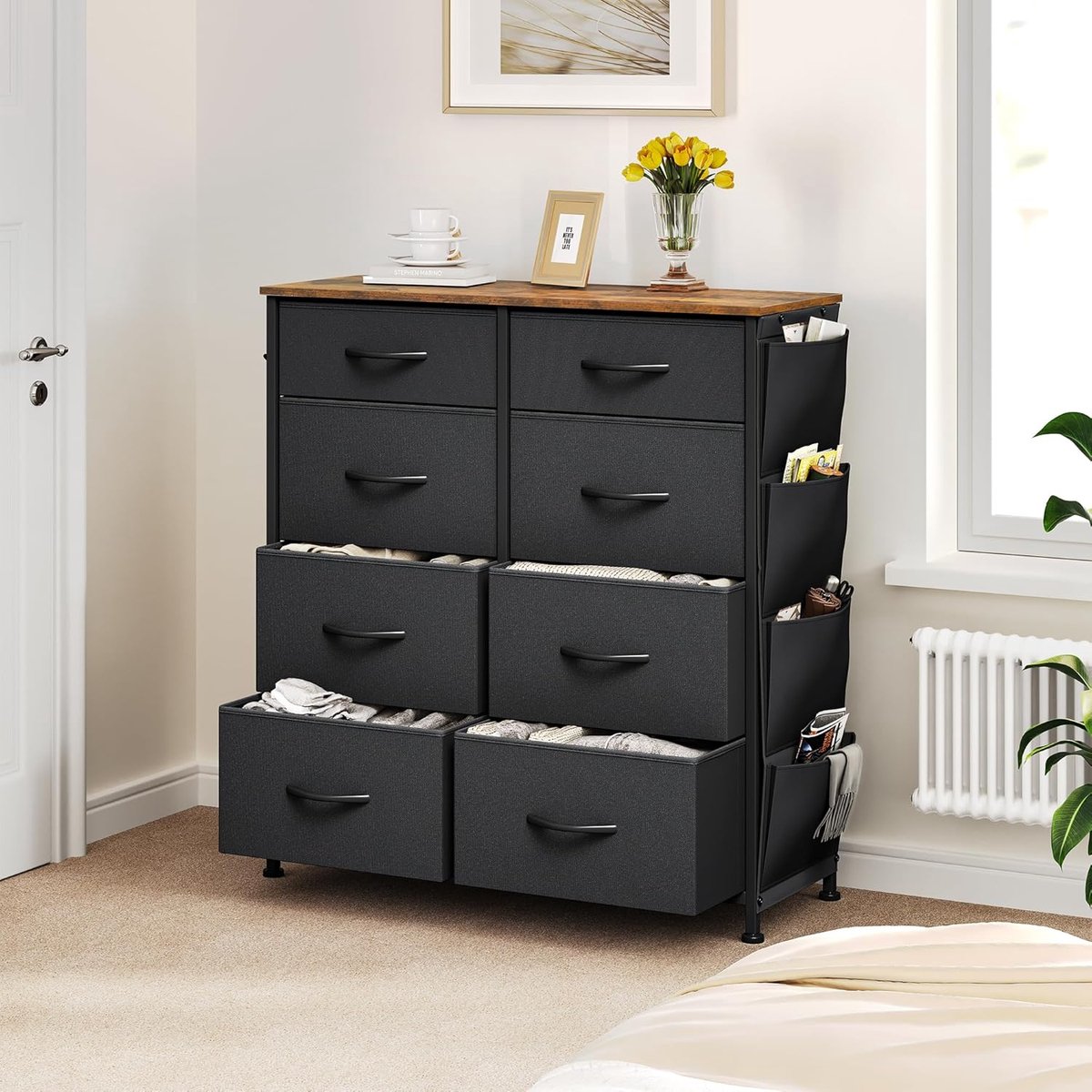 Commode 8 Laden 90x86x30 cm Opbergkast met Zijvakken en Haken Stoffen Laden Metalen Frame en Houten Blad Slaapkamer Kast Zwart Urbanhome
