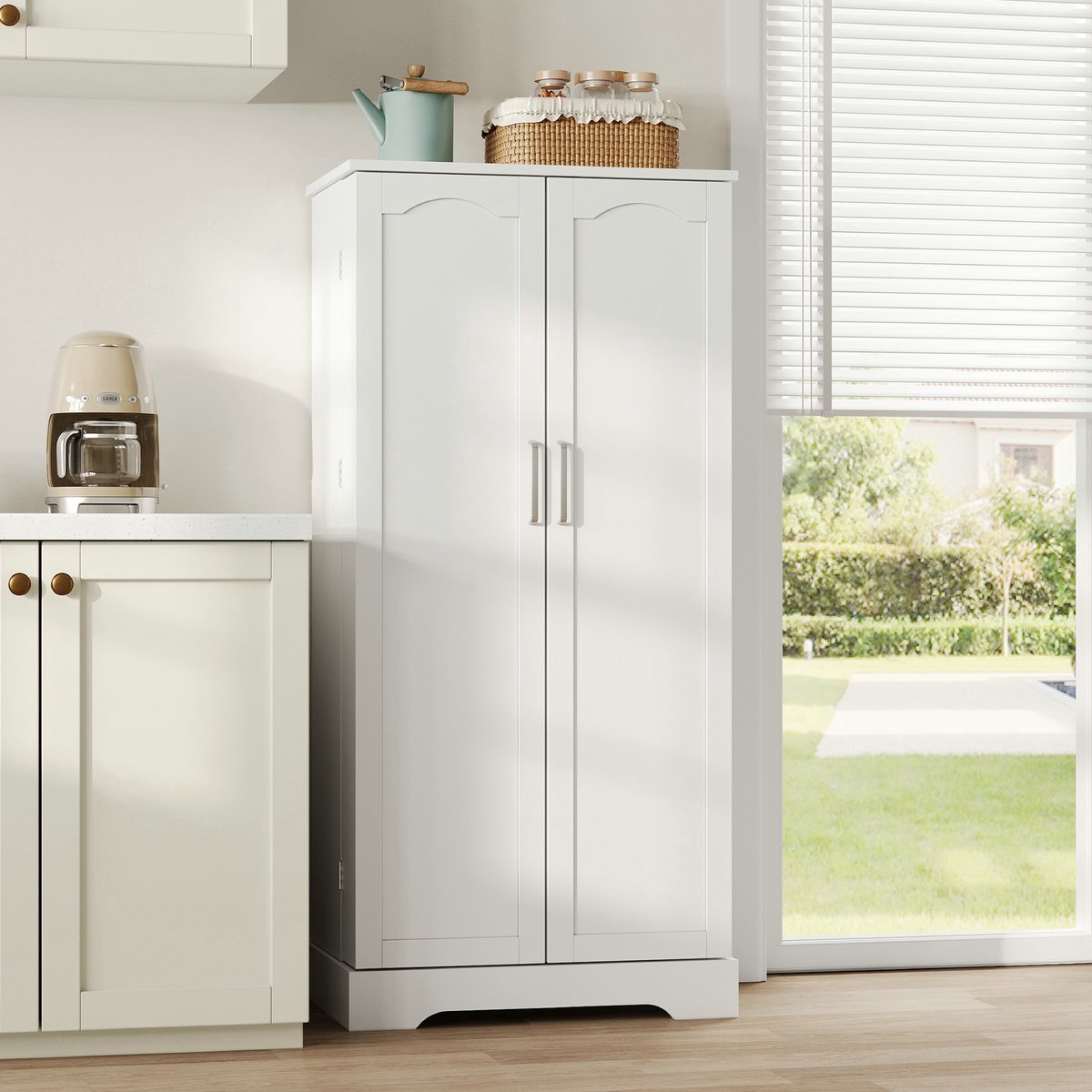 VVBV 60 × 35 × 128 cm, wit, multifunctionele keukenkast met LED-verlichting met sensor, in hoogte verstelbare planken, dubbele deur met opbergvak, kantelbeveiliging, geschikt voor keuken, woonkamer en eetkamer.