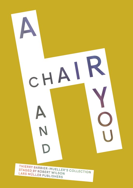 Boekomslag met tekst 'A Chair and You' in witte blokken op een okergele achtergrond.