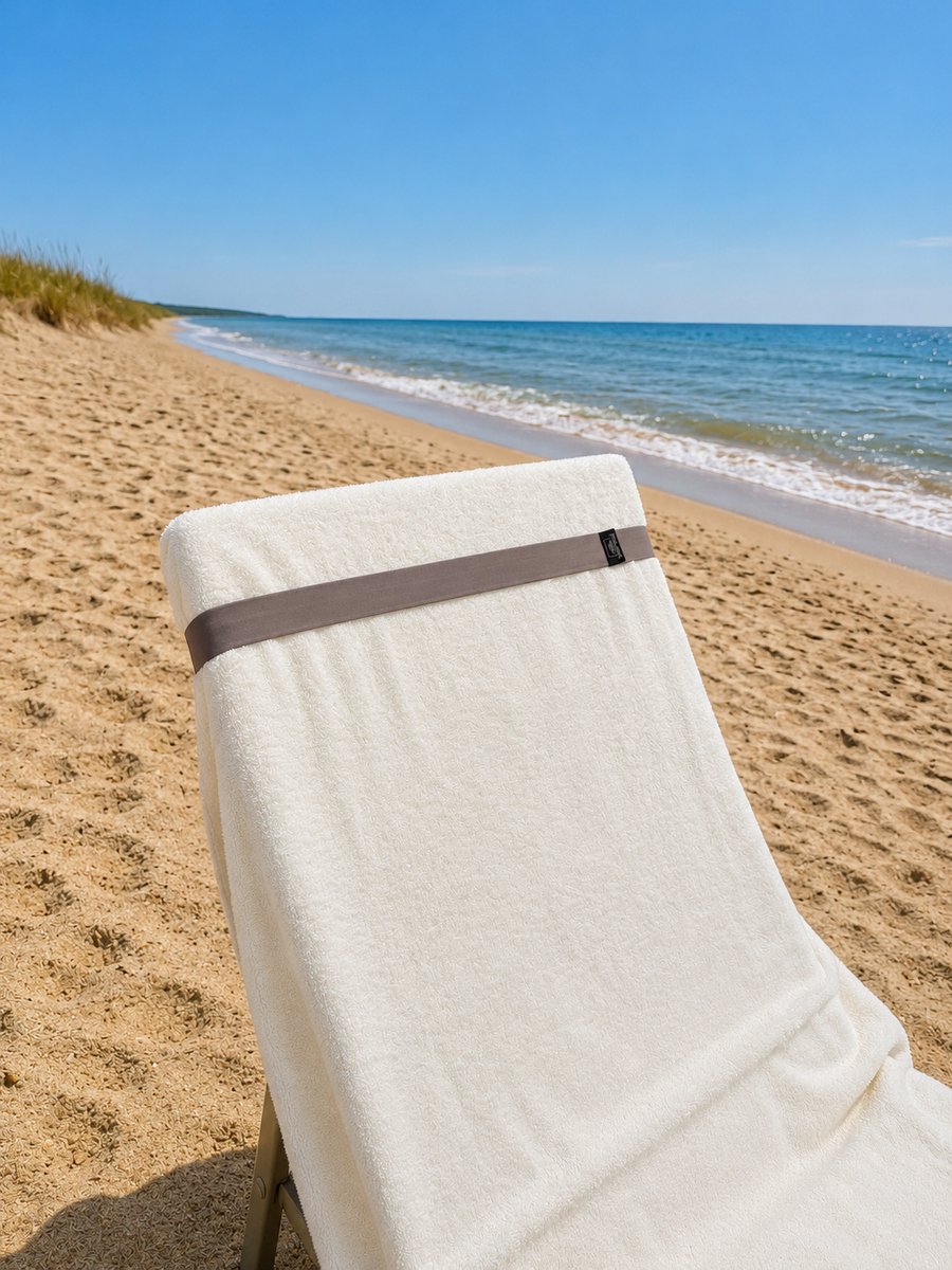 Beachcloud Beachstrap Taupe – Handdoek Elastiek voor Strandbed & Ligbed – Handdoekelastiek