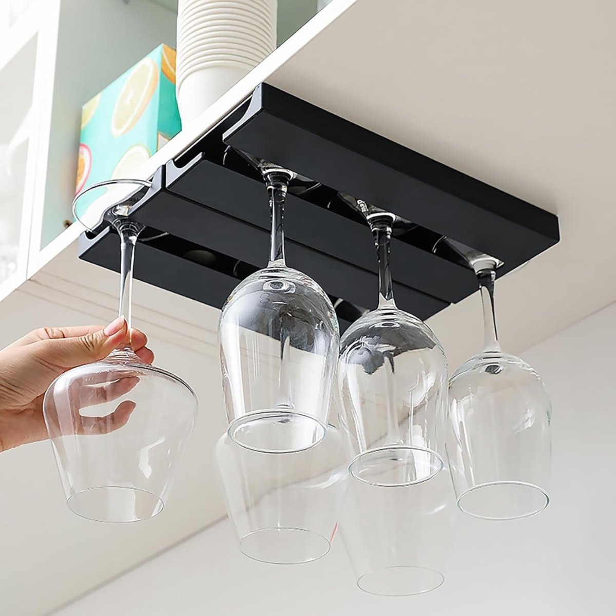 Quvo® Ophangrek Wijnglazen - Wijnglazenhouder – Set van 2 - Metalen Wijnglazenrek - Glazenrek Met 5 Rijen - Wijnglashouder – Organizer - Stijlvol – Bar, Keuken & Cafe - Hangend – Zwart- 33cm x 5cm x 3 cm ; 0.25 kg