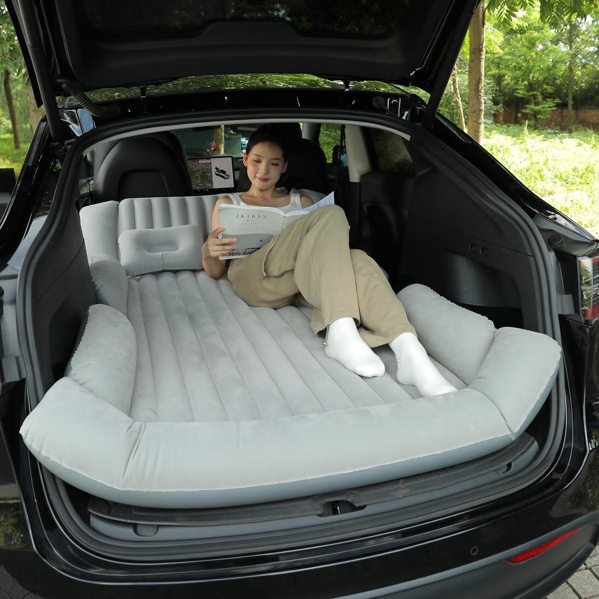 Auto Luchtbed - Opblaasbaar Matras - Kamperen Reizen - Specifiek Model - 1 kg - Zwart