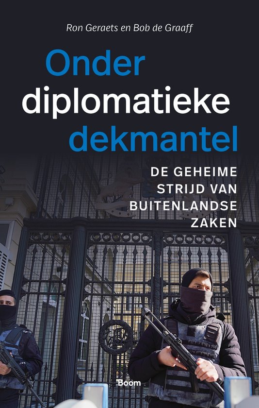 Onder diplomatieke dekmantel - cover
