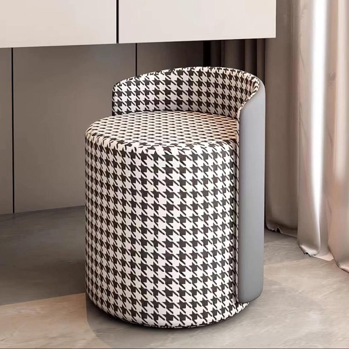 Ronde Poef - Ottomaanse Kruk - Extra Zitplaats - Luxe Fluweel - 37x55x44 cm - Rooster