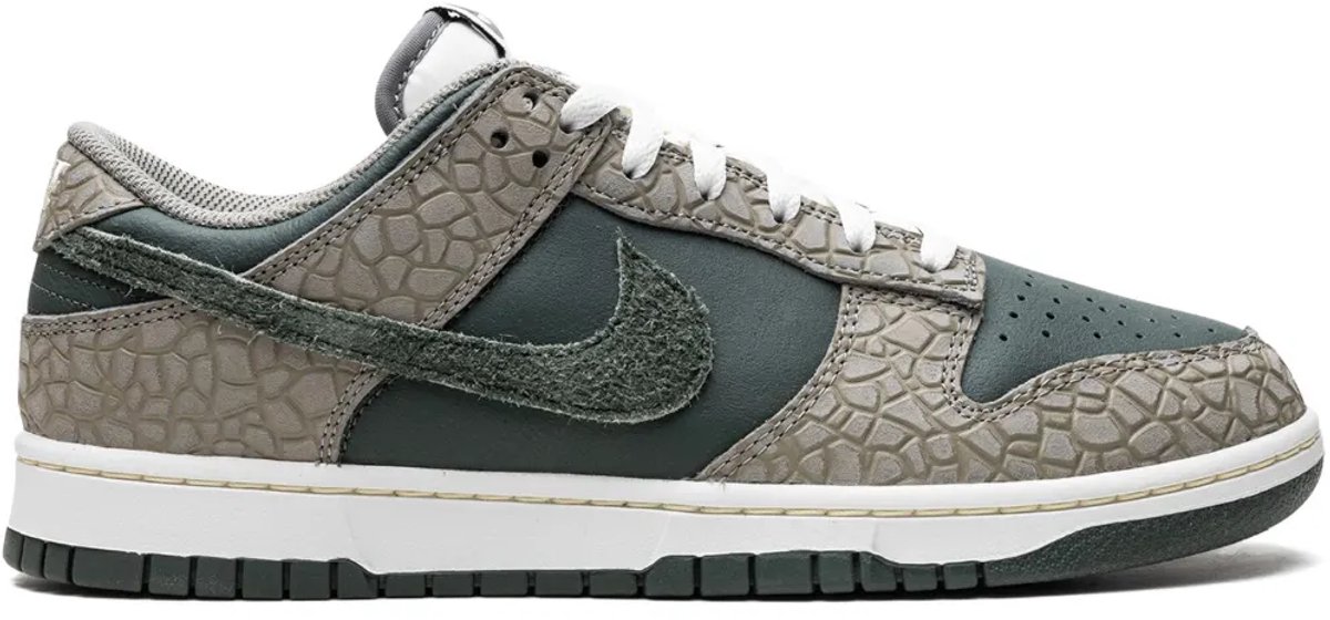 Nike Dunk Low Urban Landscape Grijs