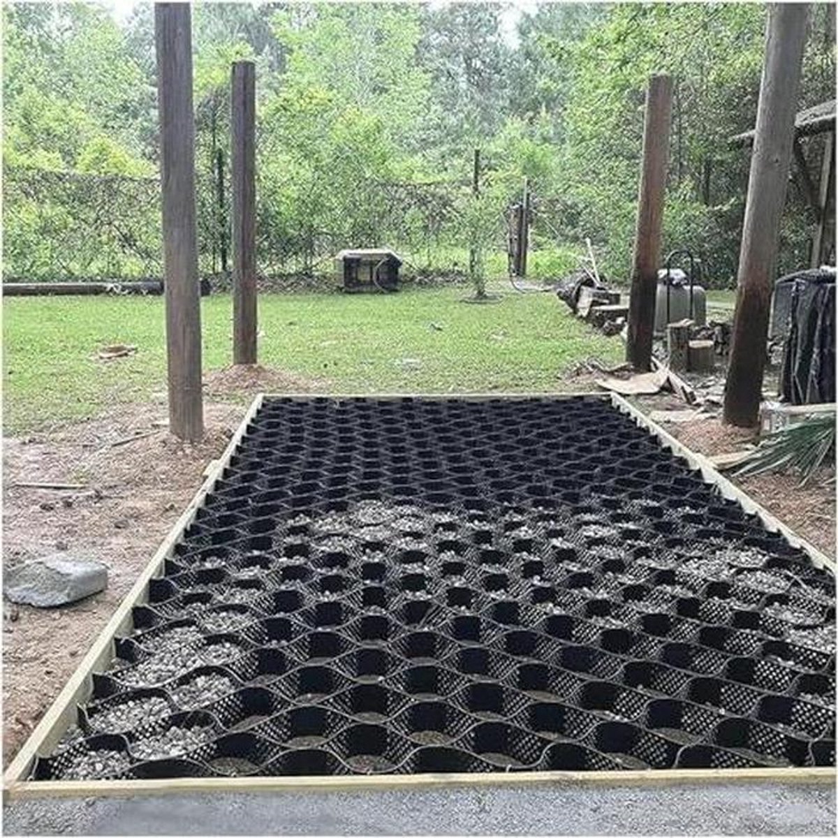 Grind Stabilisator Rooster - Grindmat Oprit - Oprit Versterken - Milieuvriendelijk HDPE Materiaal - 2 x 2 m - Zwart