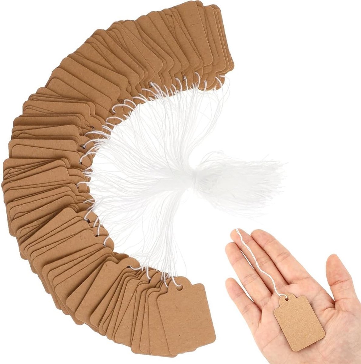 200 Stuks Kraft Papieren Cadeau- en Prijslabels met Draad, Handgemaakte Lege Hanglabels voor Kleding en Sieraden, 3×4.8cm, Perfect voor Verpakkingen en Decoratie