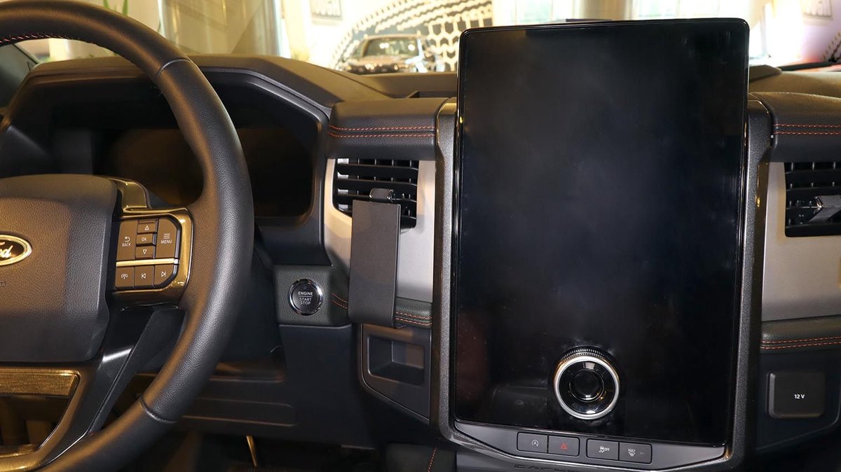 Proclip Ford Expedition 22-24 Center mount