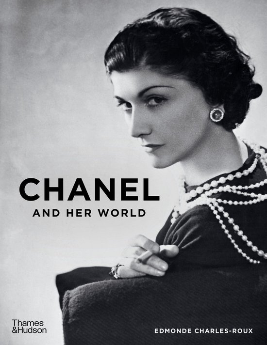 Chanel and her World - cover