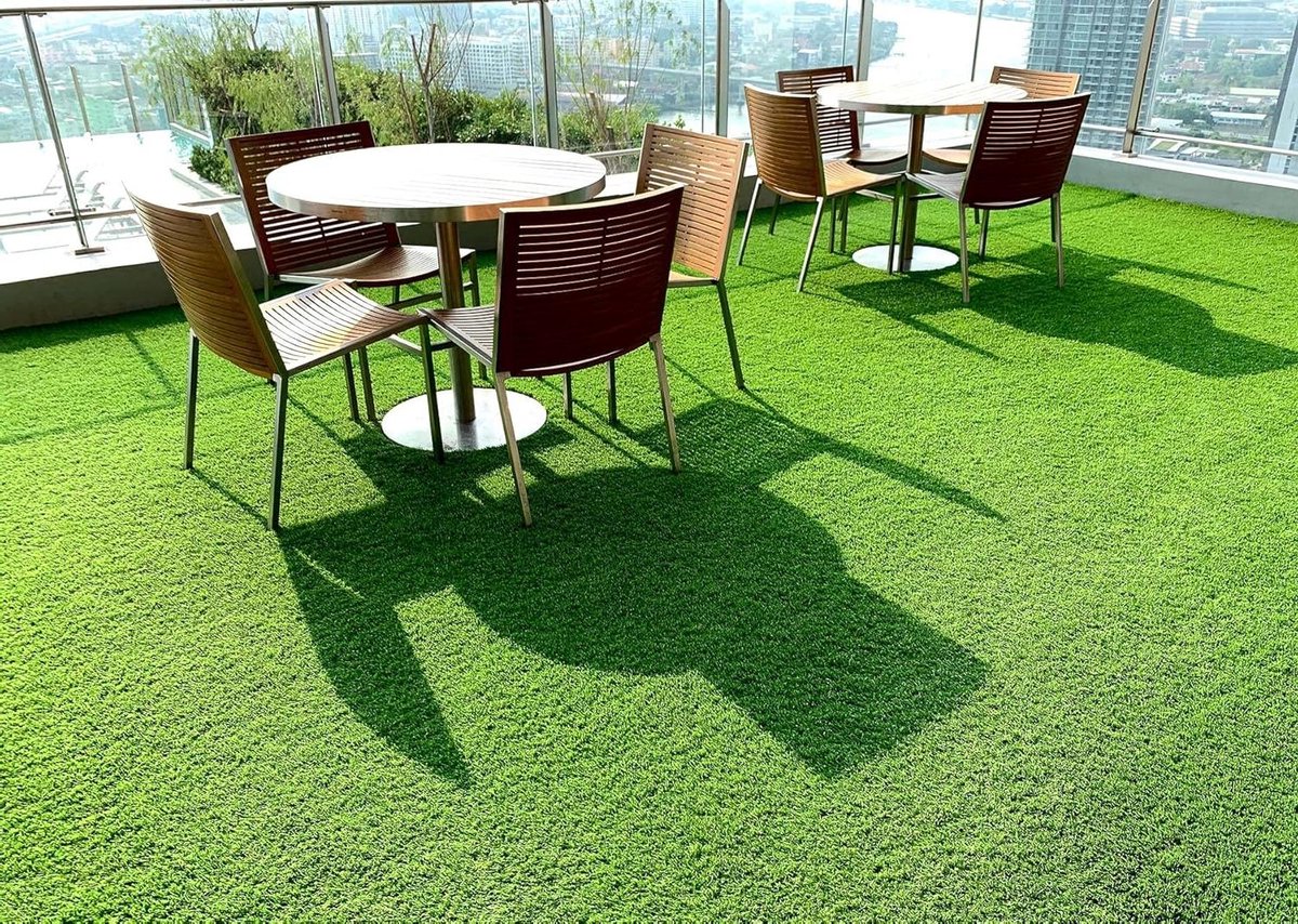 Kunstgras - Valse Grasmat - Balkon Aankleden - Hoge Kwaliteit - 133x650 cm - Groen