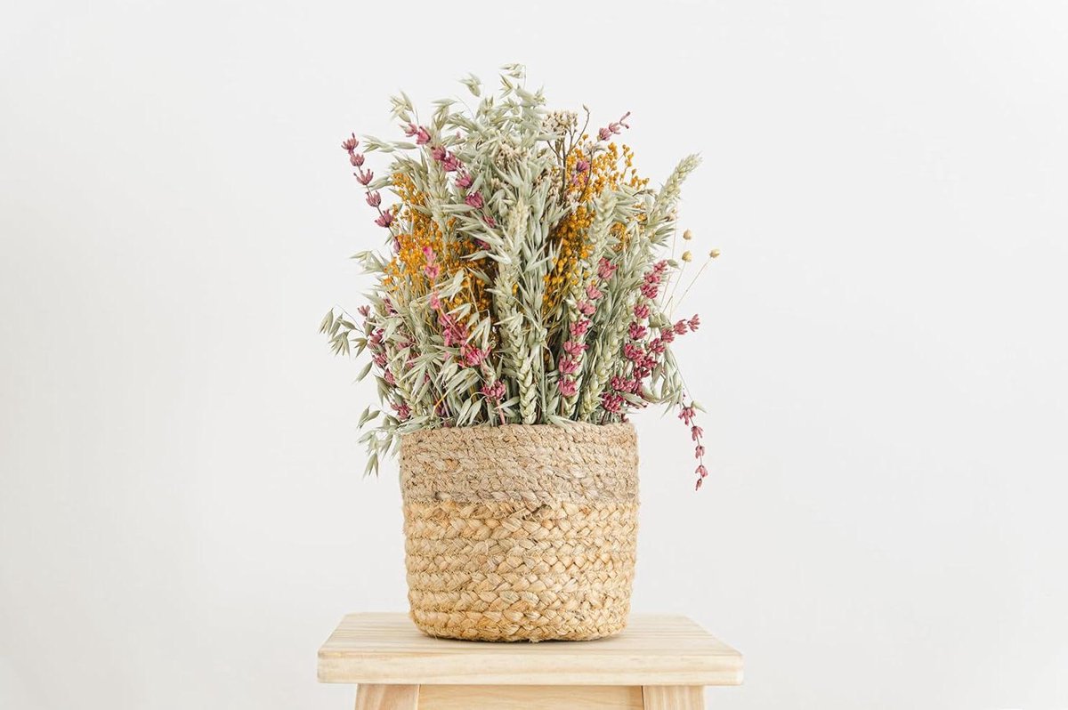Gedroogde Bloemen Decoratie - Bloemstuk Jute Mand - Woonkamer Aankleden - Handgemaakt in Spanje - 40 x 30 cm