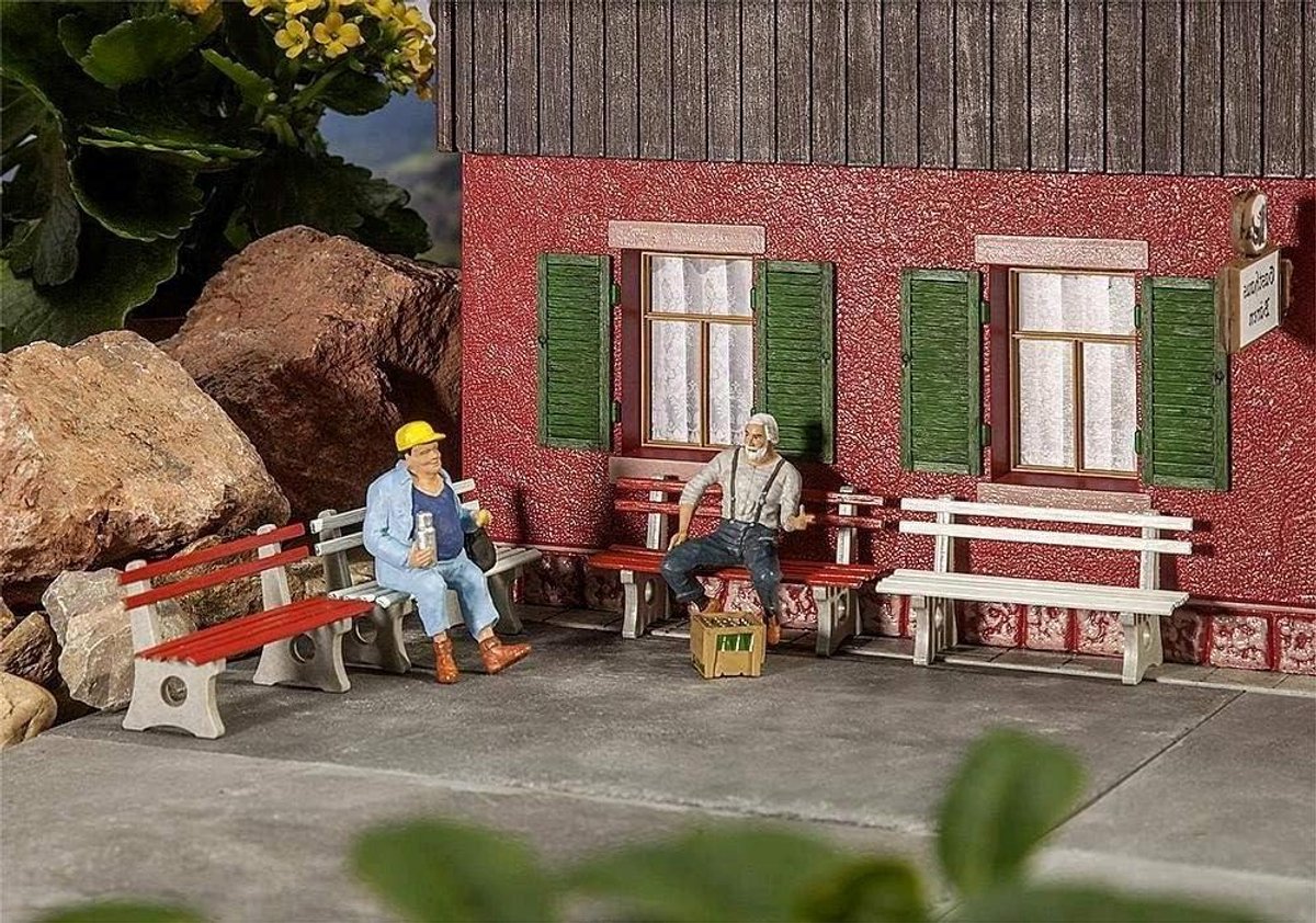 Parkbankjes Set - Buitenbankjes Tuinmeubilair - Modelbouw Decoratie - Gedetailleerd Ontwerp - 18 x 4 x 225 cm - Groen