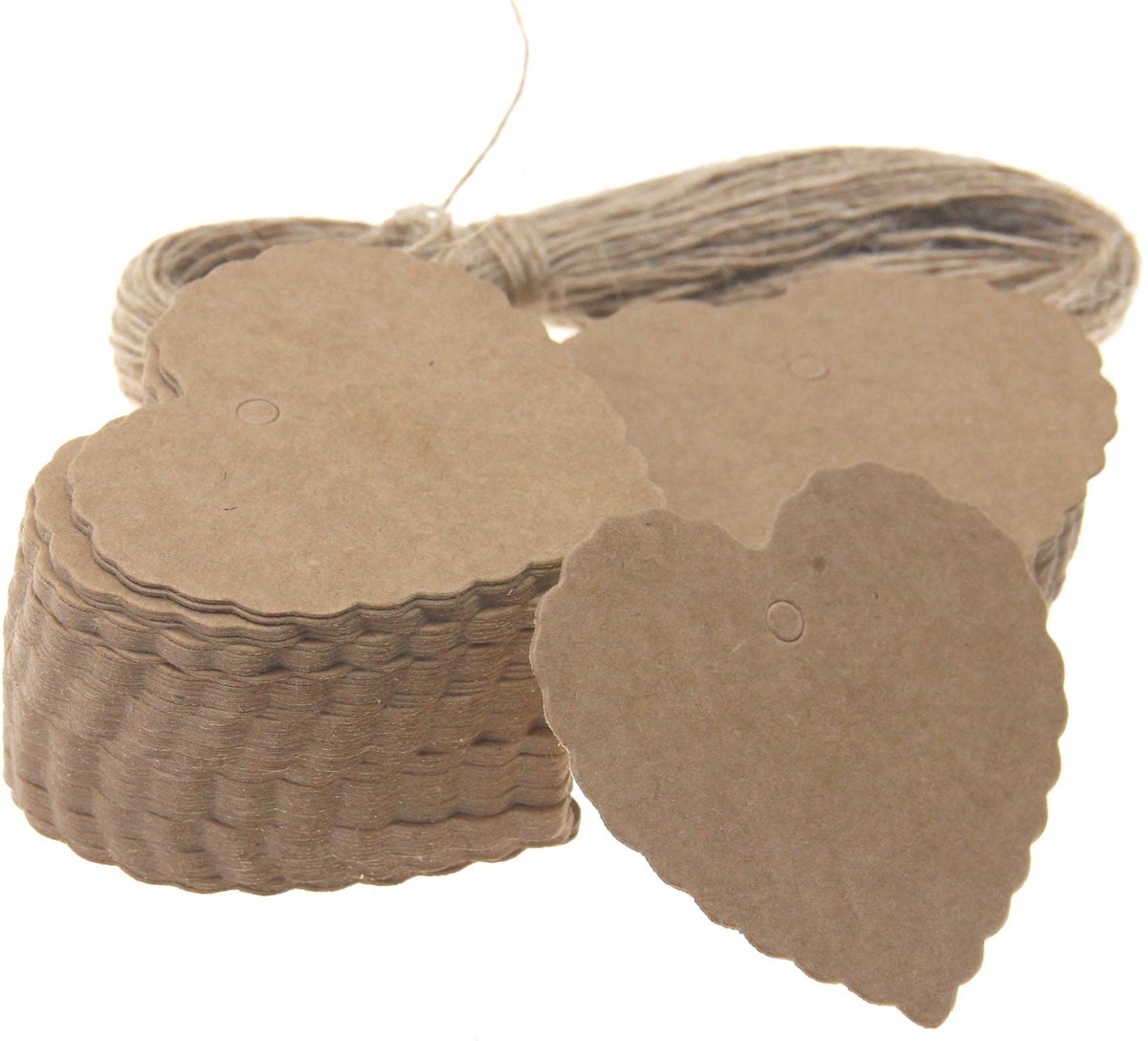Dailygoods- Tags Hartvorm 100 Stuks - Kraftpapier - Cadeau-tags - Kledinglabels - Wenskaarten - Voorgeperforeerd met String - Label