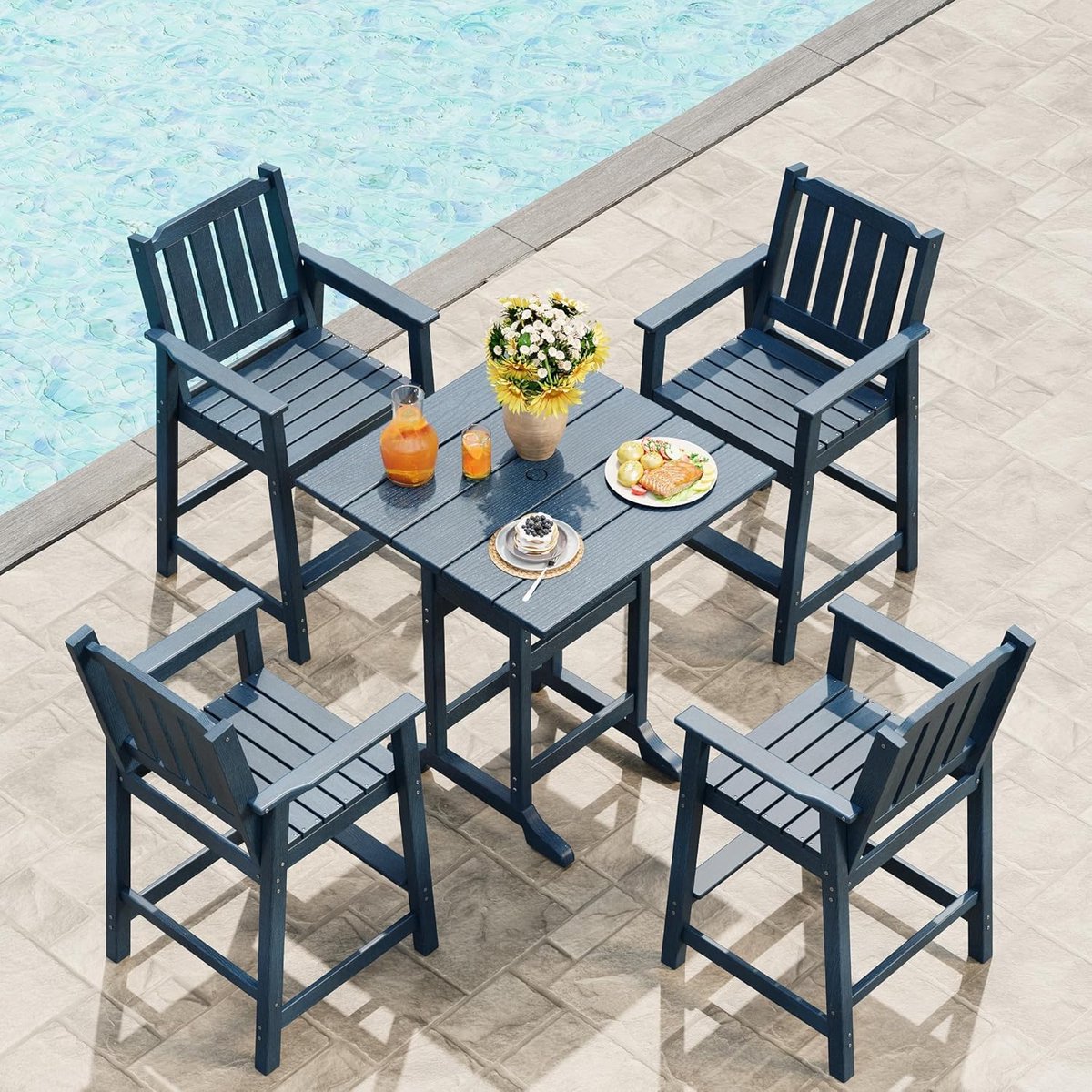 Set van 4 barstoelen voor op het terras – Weerbestendige Adirondack-barstoelen van HDPE – Brede ergonomische zittingen en armleuningen – Stevige tuinstoelen voor buiten – 120 × 60 × 58 cm – Marineblauw